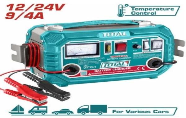 Chargeur batterie 12/24V TOTAL